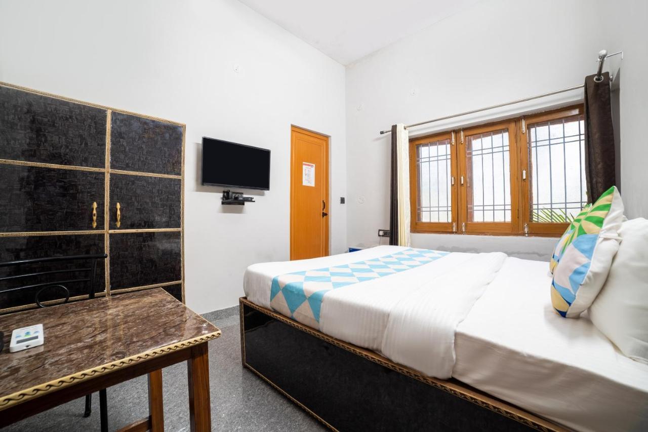 Hotel O Home Gautam Homestay 데라둔 외부 사진